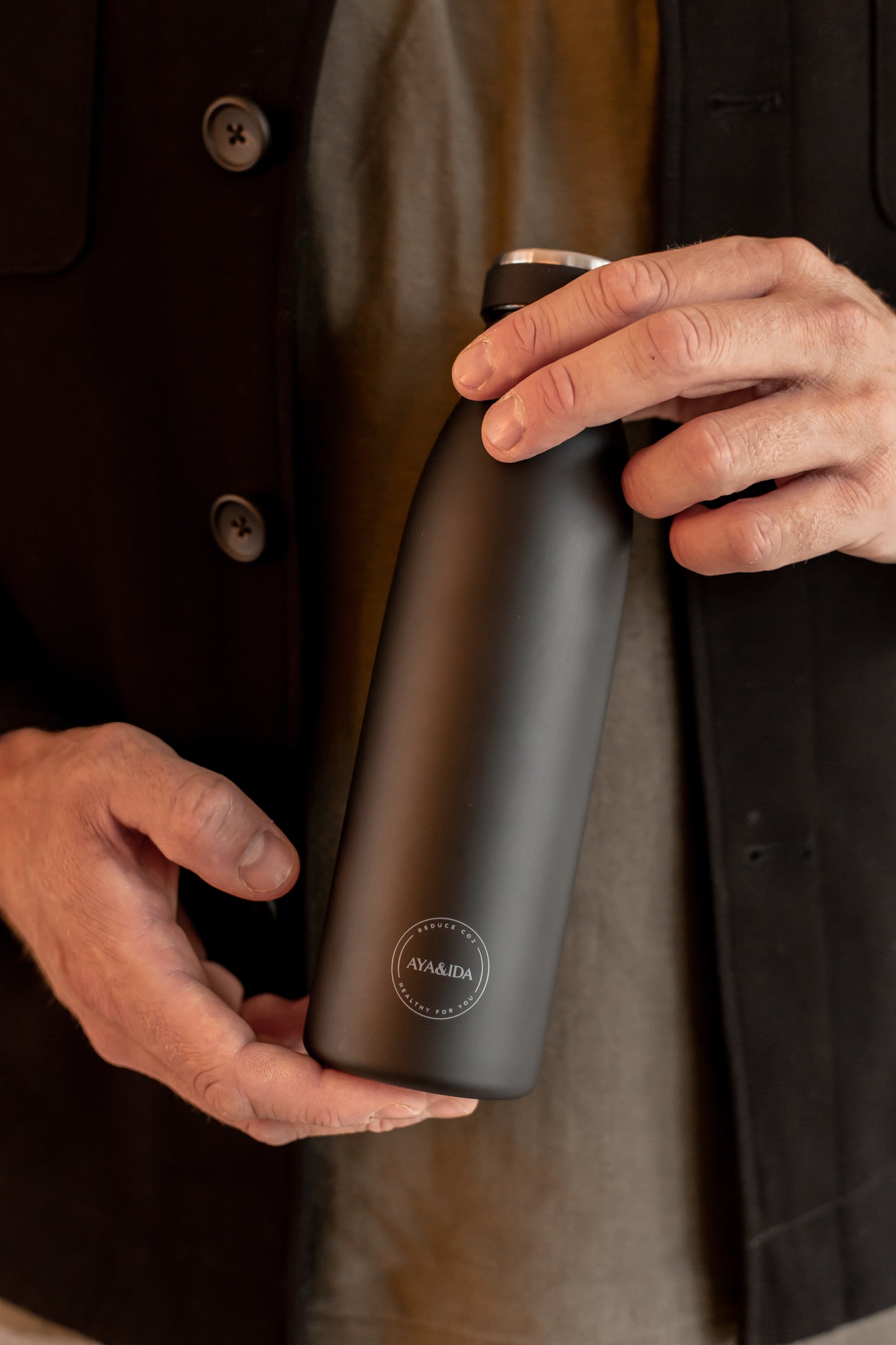 Drikkeflaske 500 ml, Matte Black - AYA&IDA