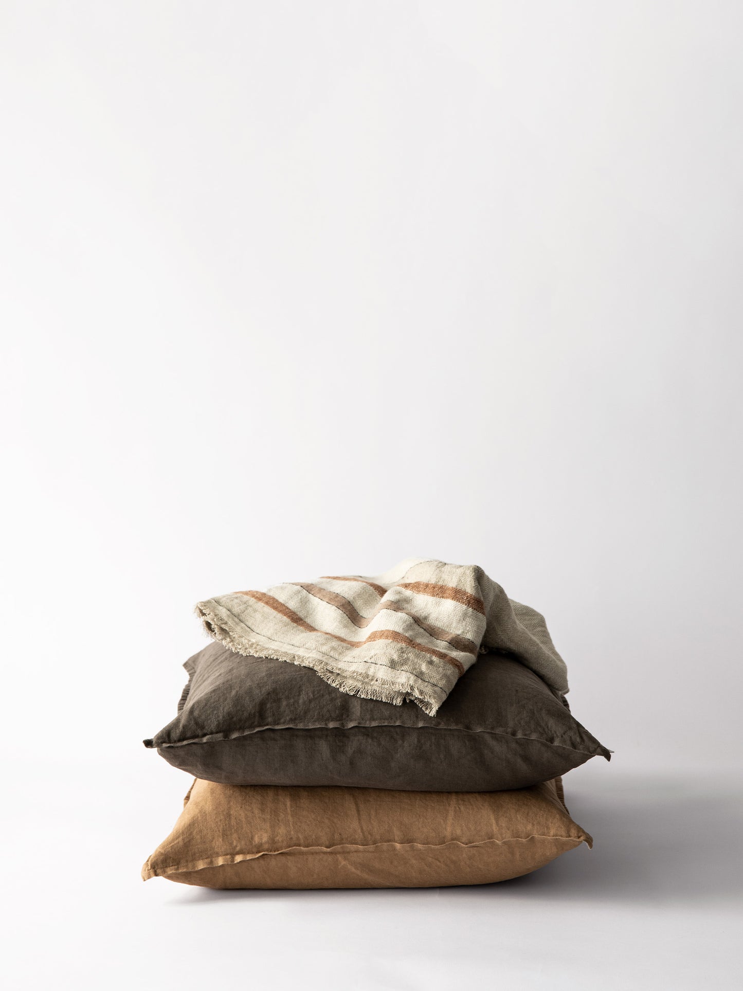 Hørpude 50x50 , Hazelnut - Tell me more