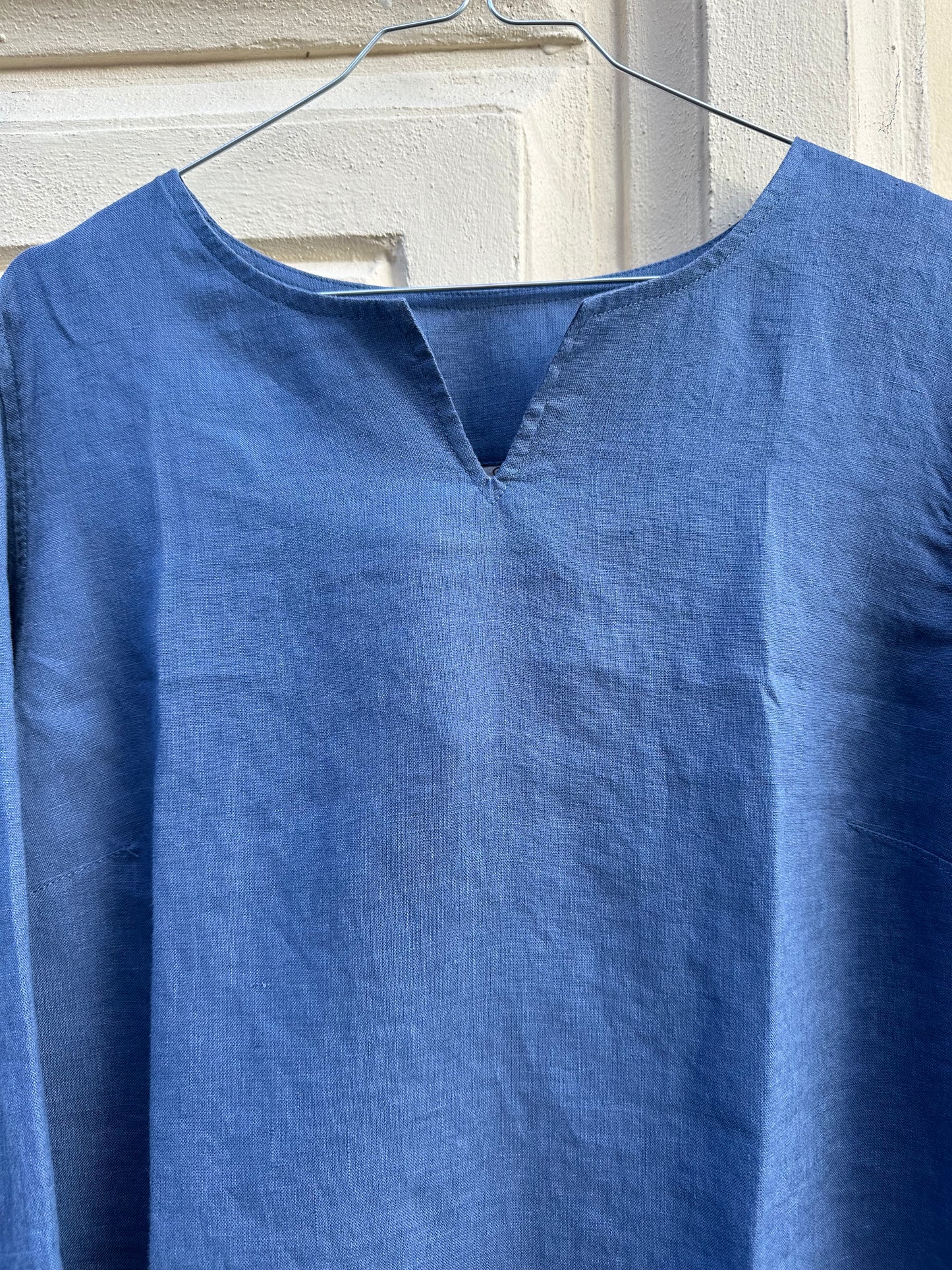 Emma hørbluse, Midnatsblå - Linenbykrebs