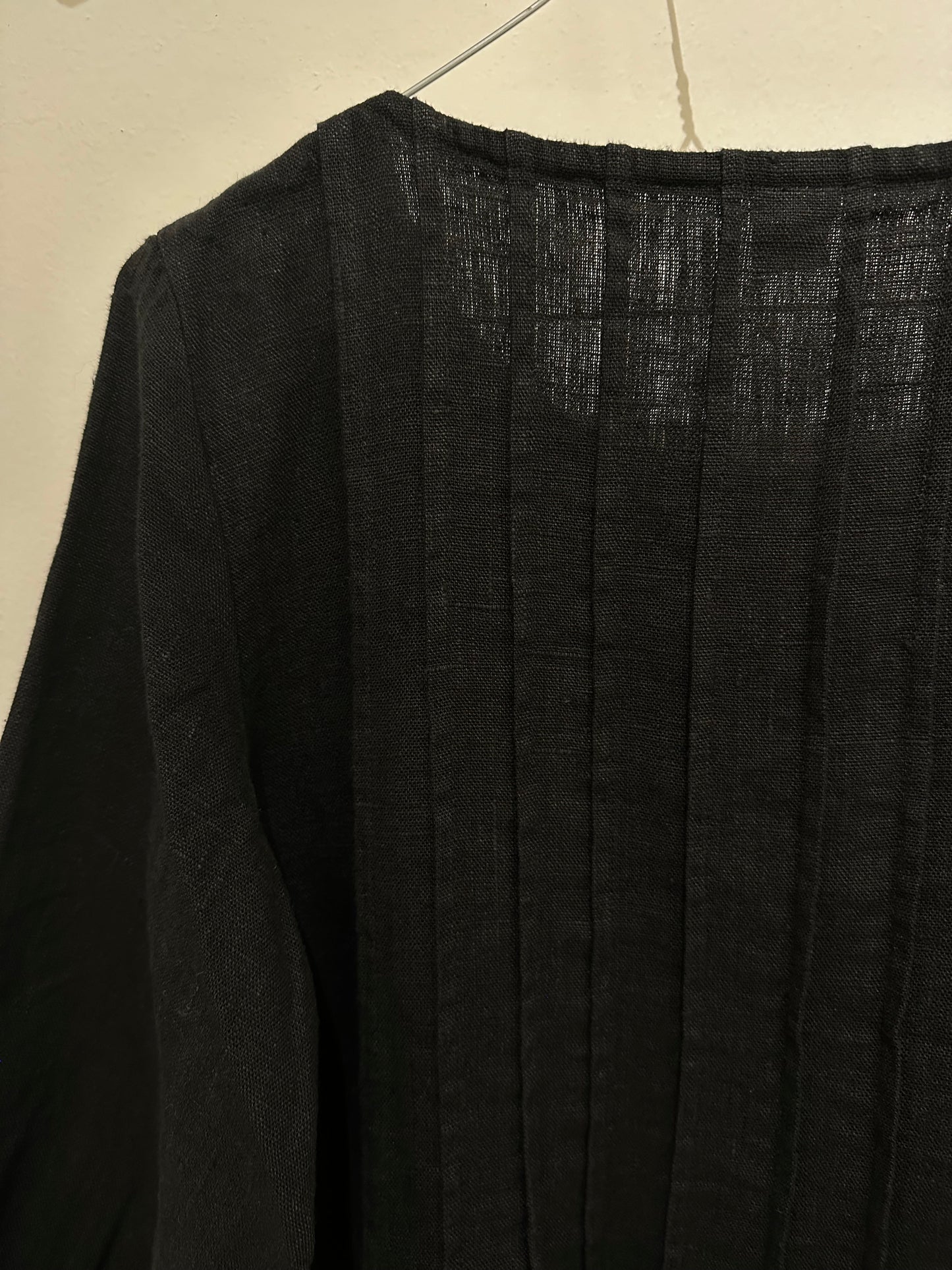 Aase kjole, Kraftig hør Sort - Linen by Krebs