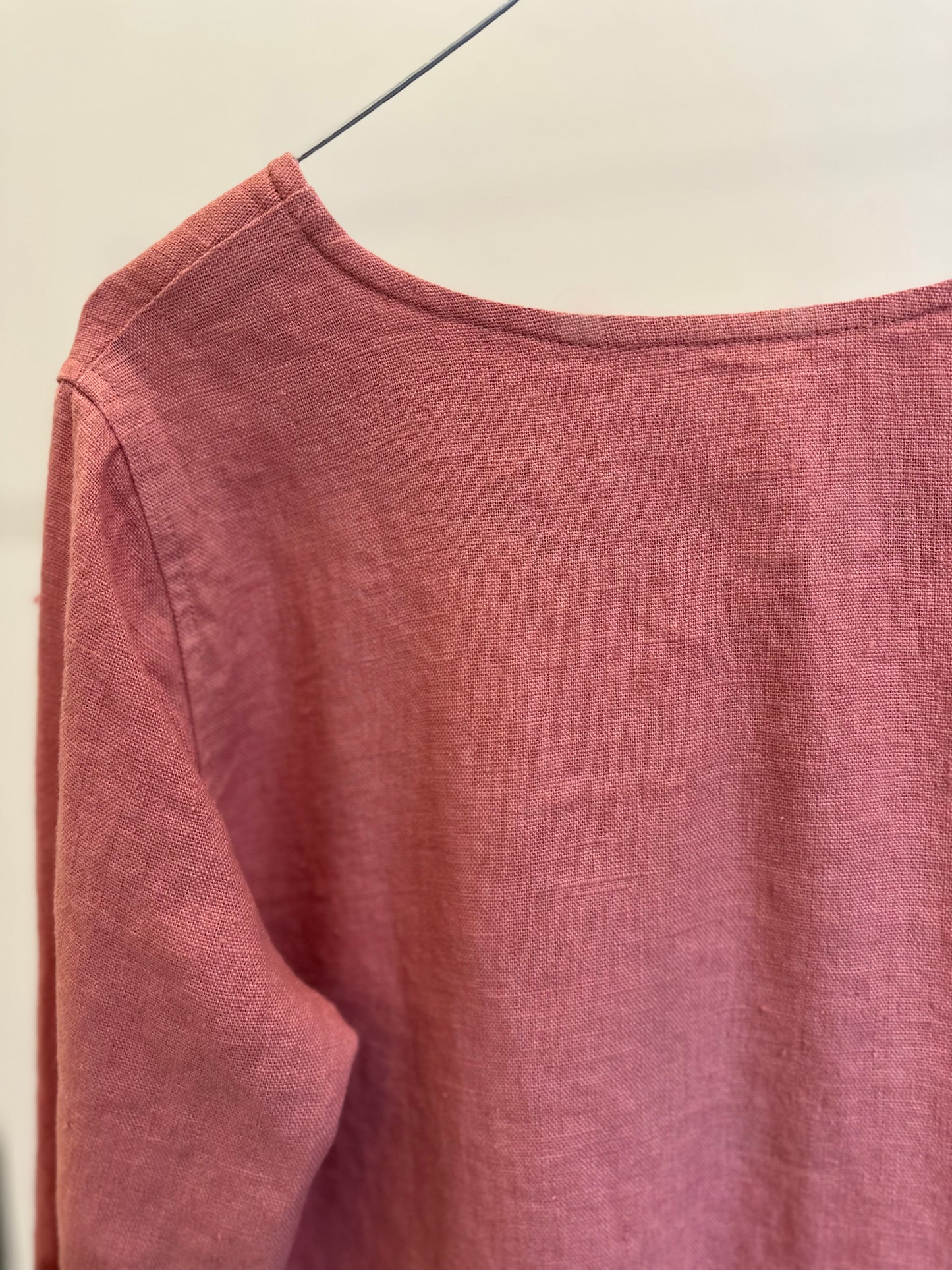 Emma Bluse, lange ærmer - kraftig hør, Rose - Linen By Krebs