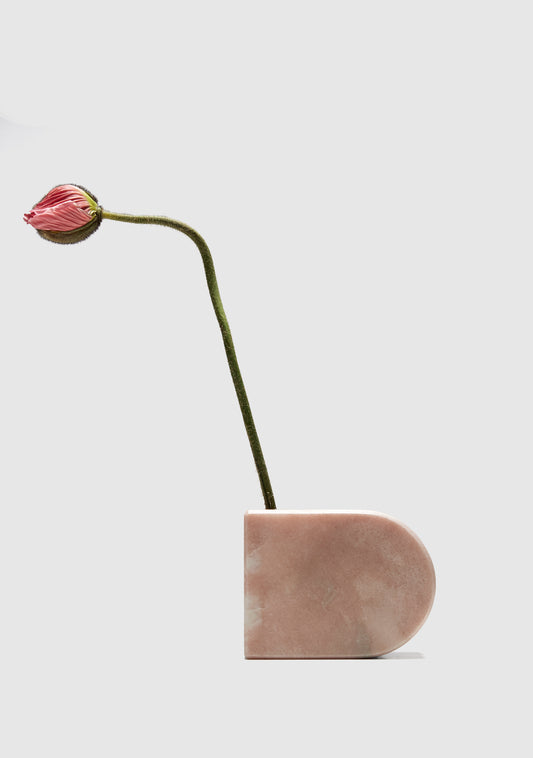 Living Objects nr. 7, Lyserød sten lysestage/vase - FÓLK Reykjavik
